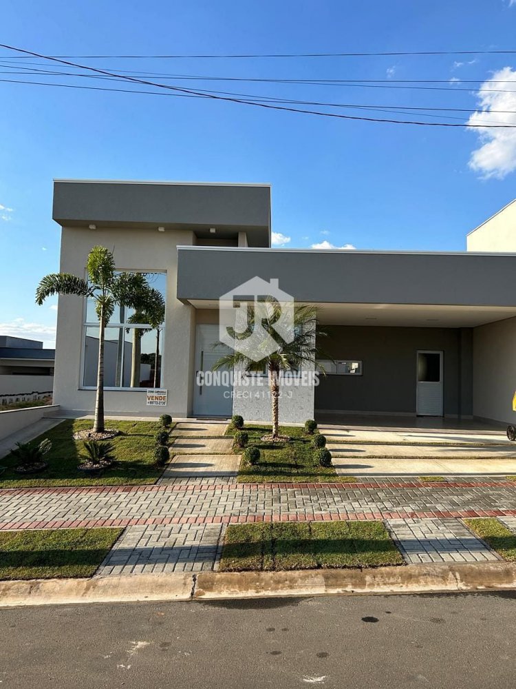 Casa em Condomnio - Venda - Colinas de Indaiatuba - Rua Betty Hass de Campos - SP
